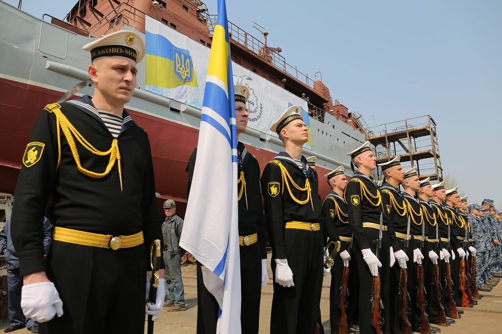 ВМС Украины получили уникальный разведкорабль: впечатляющие фото и видео