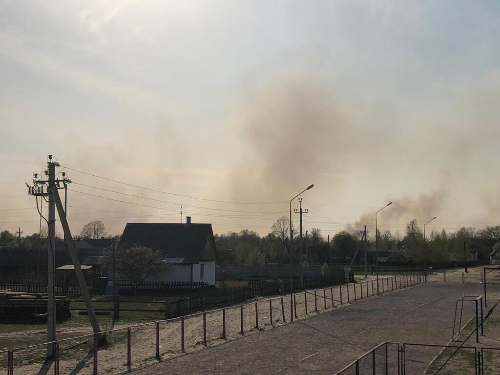 Пожар из Беларуси подобрался к Украине
