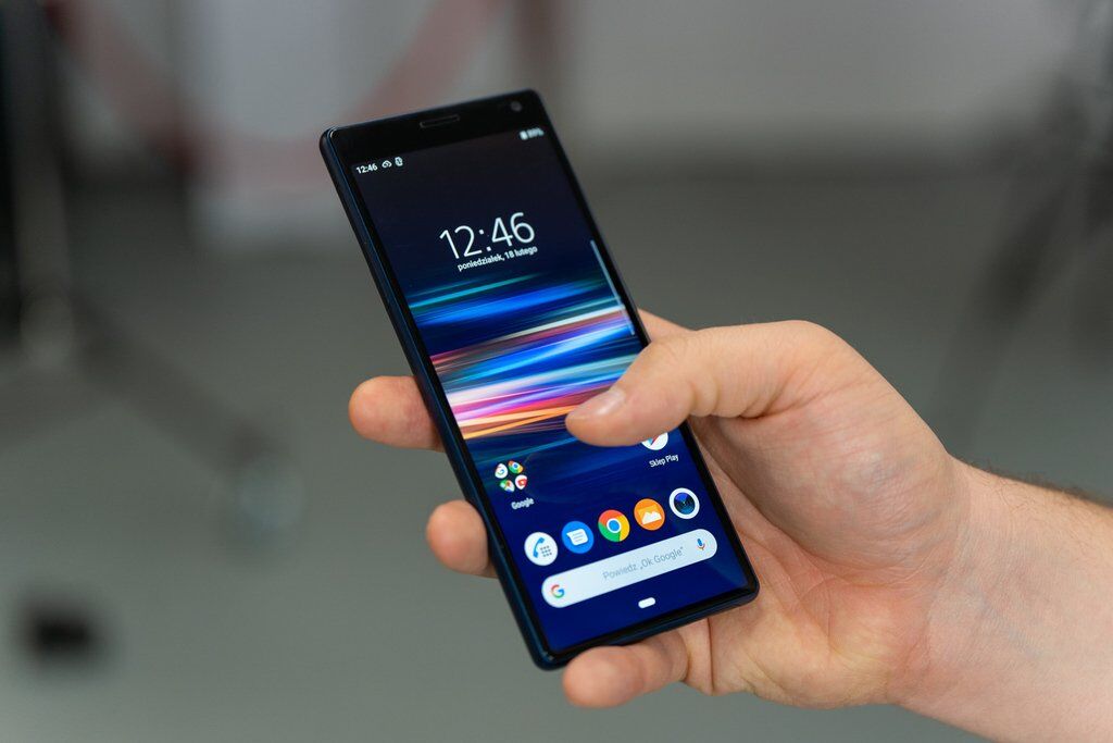 Безрамочное чудо от Sony: как смартфон Xperia 10 меня покорил 