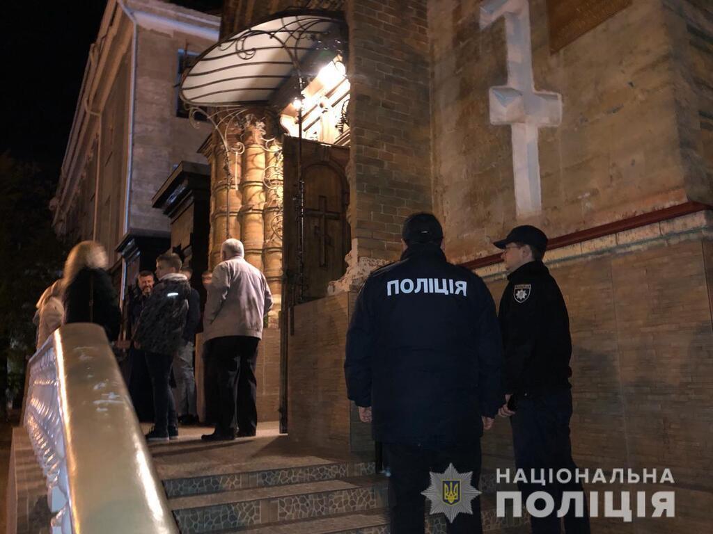 В Украине пригрозили взорвать все церкви на Пасху: полиция призвала к спокойствию
