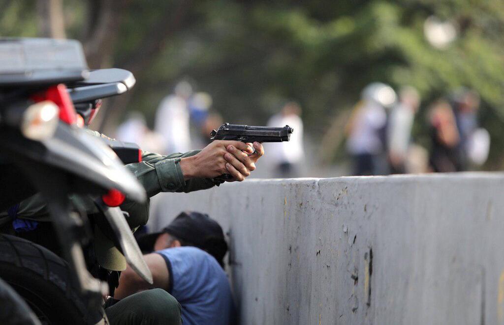 У Венесуелі здійснили спробу повалення Мадуро: всі подробиці