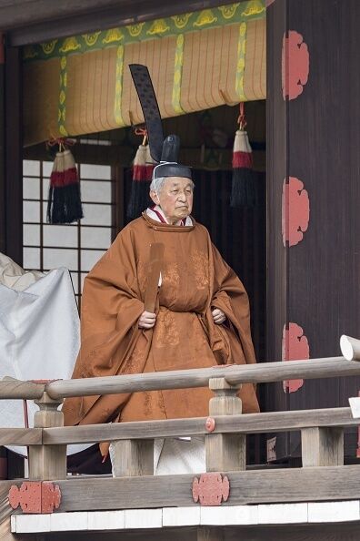 Император Японии отрекся от престола: топ-10 фактов о нем