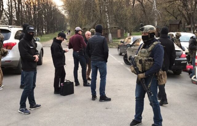 В Ужгороде накрыли опасную банду: фото и видео задержания 