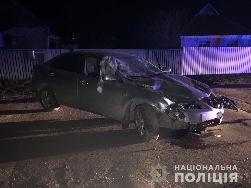 Під Києвом водій-підліток задавив двох дівчат і втік: моторошні фото 18+