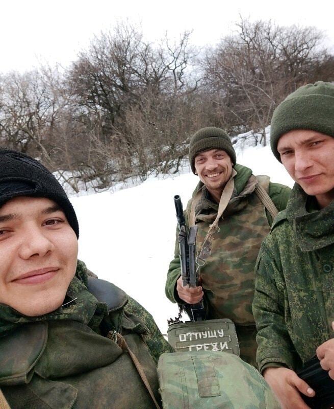 Офицер ВСУ показал фото убитых террористов "Л/ДНР"