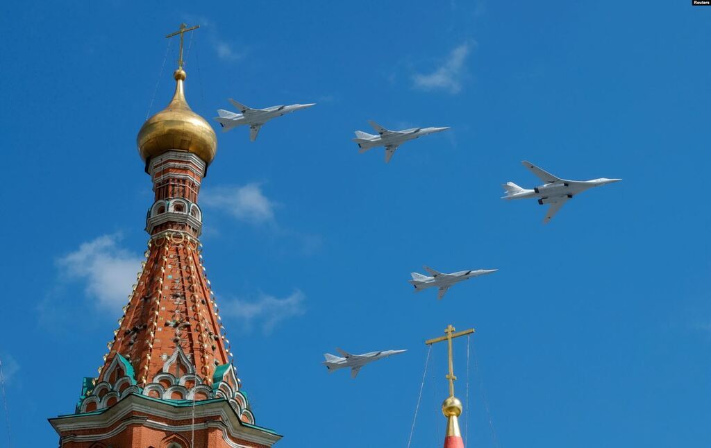 Чем Путин запугивал мир на военном параде: аналитики сделали анализ
