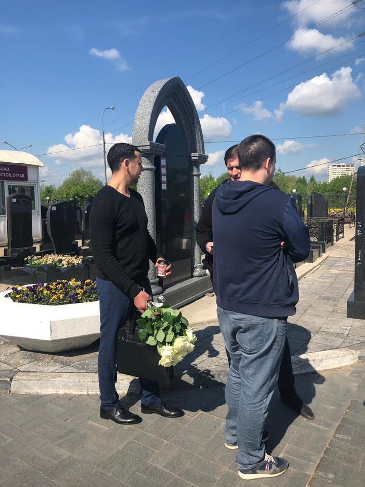 Друзі все одно прийшли: з'явилися фото і відео прощання з Доренком