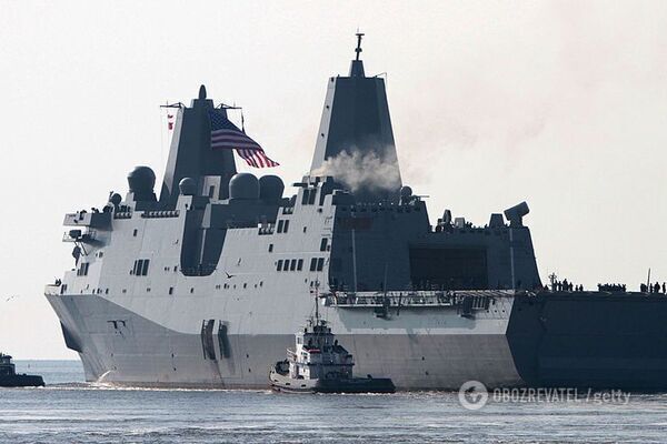 Корабль USS Arlington США, направленный на Ближний Восток