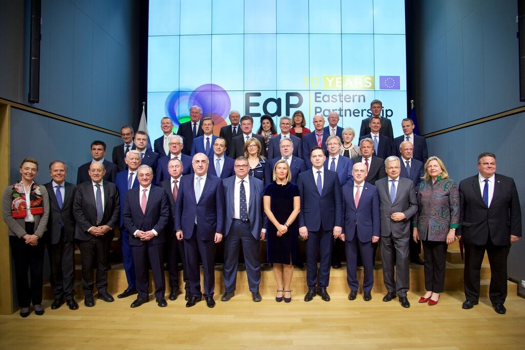 Зустріч у Брюсселі 13 травня