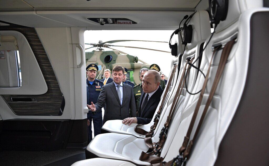 Візит Путіна на Казанський авіаційний завод