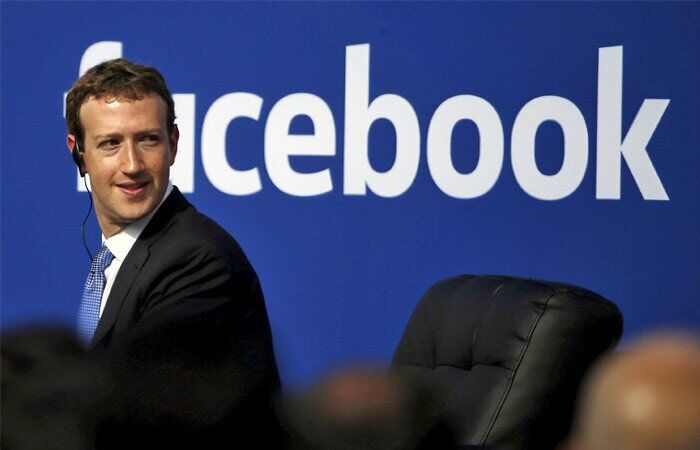 Цукербергу - 35: как менялся основатель Facebook