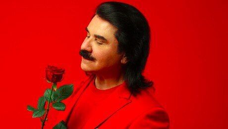 Павло Зібров дарує шкільний вальс випускникам цього року