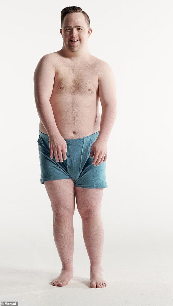 Чоловіки із нестандартними тілами знялися напівоголеними: що вийшло