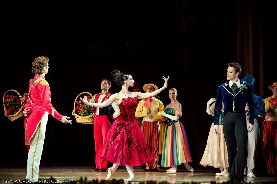 У коштовностях за мільйони: балерина Шишпор влаштувала неймовірне шоу