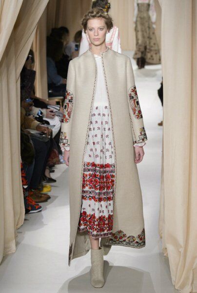 Українська народна сукня із жакетом