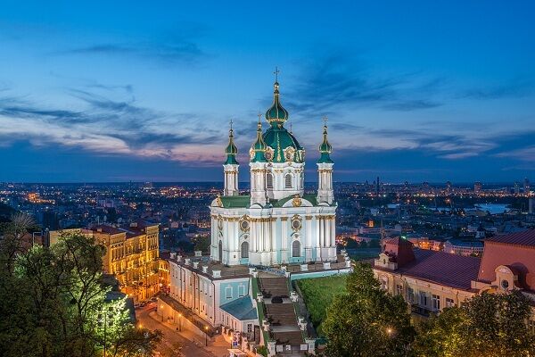 Андреевская церковь на закате