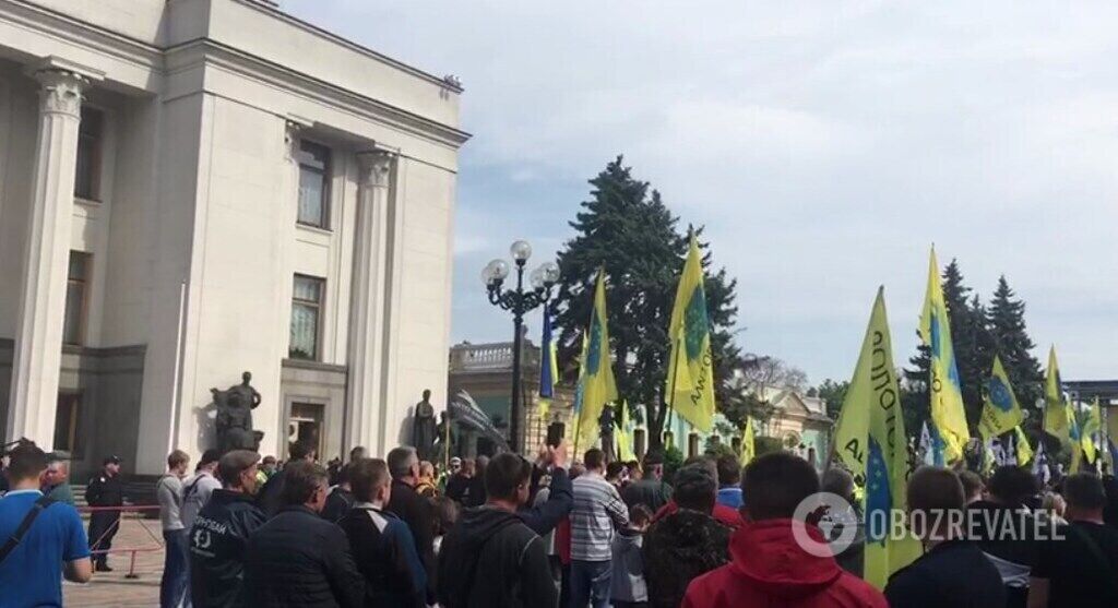 "Идиоты какие-то": в МВД четко высказались о "евробляхерах" на инаугурации Зеленского