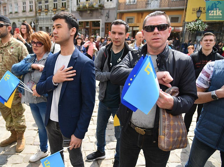 В Украине почтили память жертв геноцида крымскотатарского народа: онлайн-трансляция