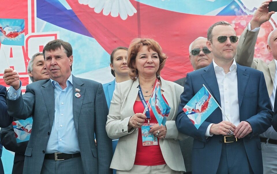 Мать скандальных ANNA MARIA засветилась на празднике оккупантов в Крыму