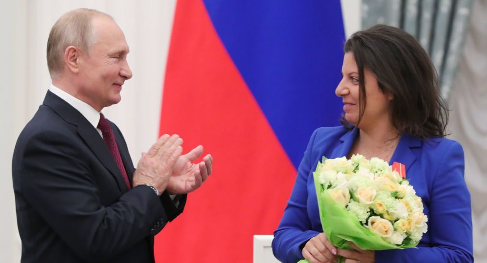 "Таке кожну зустріч": Путін заборонив пити улюбленій пропагандистці