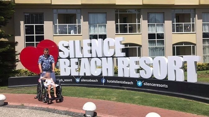 "Порізи, шрами, біль": на популярному курорті в Туреччині трапилася надзвичайна подія з дитиною з Росії