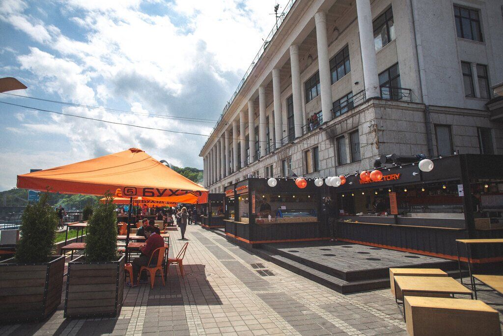 В Киеве на речном вокзале открылся  БУХТА Food Station: как это было