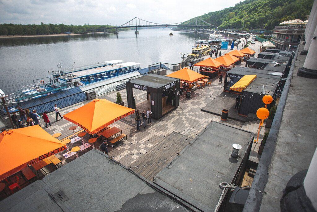 У Києві на річковому вокзалі відкрився БУХТА Food Station
