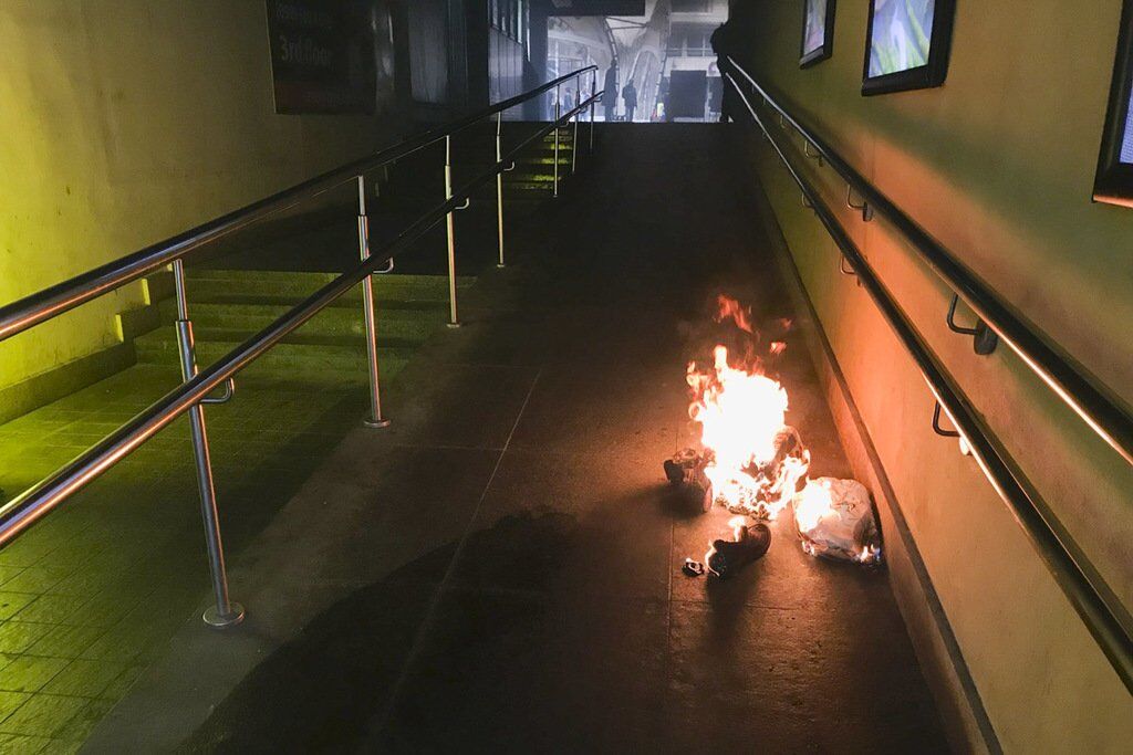 В центре Киева прогремел взрыв: фото и видео с места огненного ЧП 