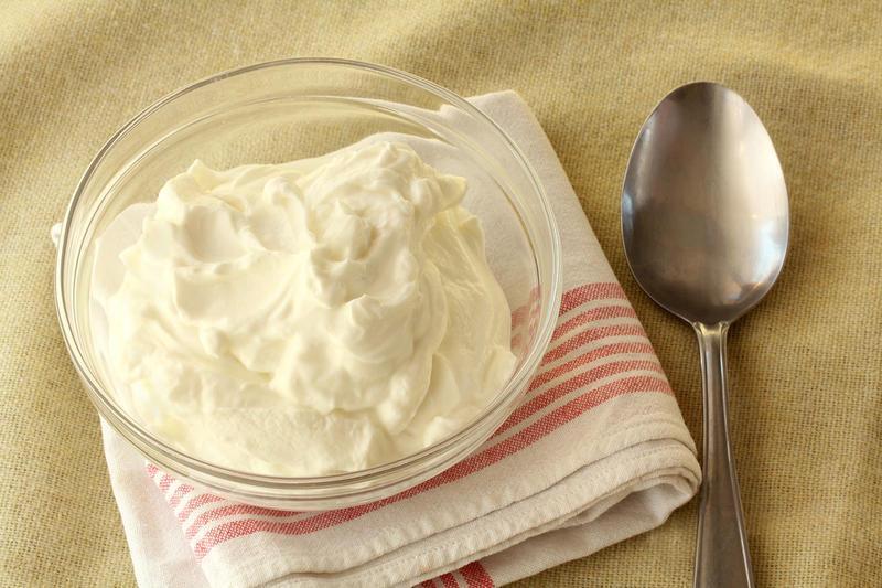 Закуски, которые можно есть перед сном: греческий йогурт