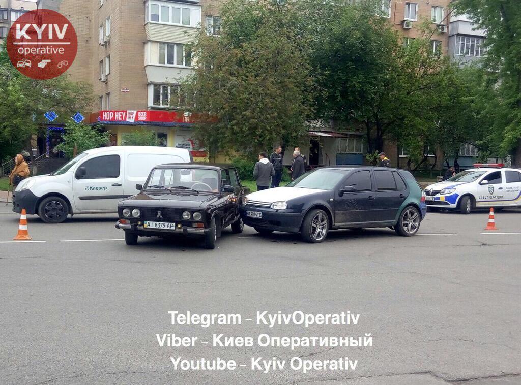 Під Києвом п'яний полковник влаштував ДТП: фото винуватця