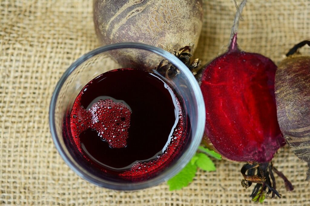 Чим замінити вино в кулінарії: альтернативи для соусів без алкоголю