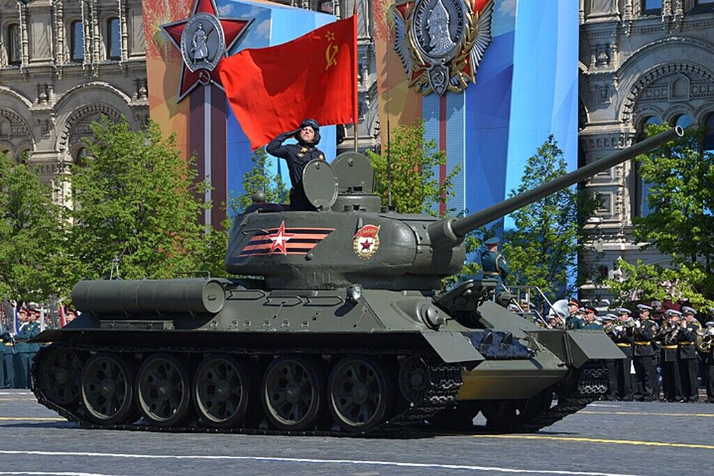 Военный парад на Красной площади в Москве в 2019 году