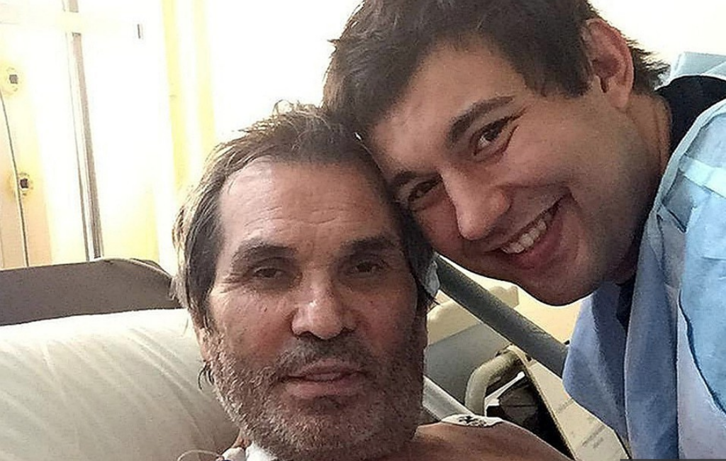 Бари Алибасов с сыном в больнице после отравления