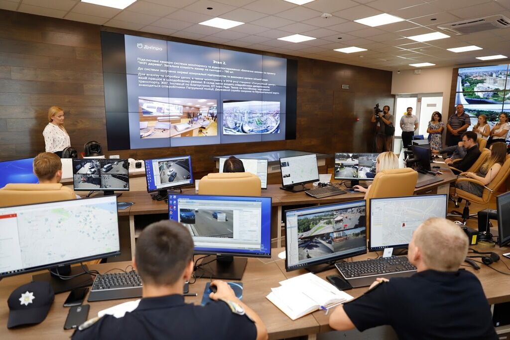 Більше камер і правоохоронці: Філатов анонсував розширення Ситуаційного центру Дніпра