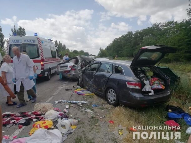 Под Запорожьем туристы попали в смертельное ДТП: жуткие кадры