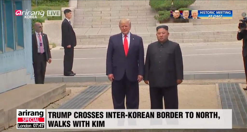 Вперше в історії: Трамп зустрівся із Кім Чен Ином у КНДР. Подробиці