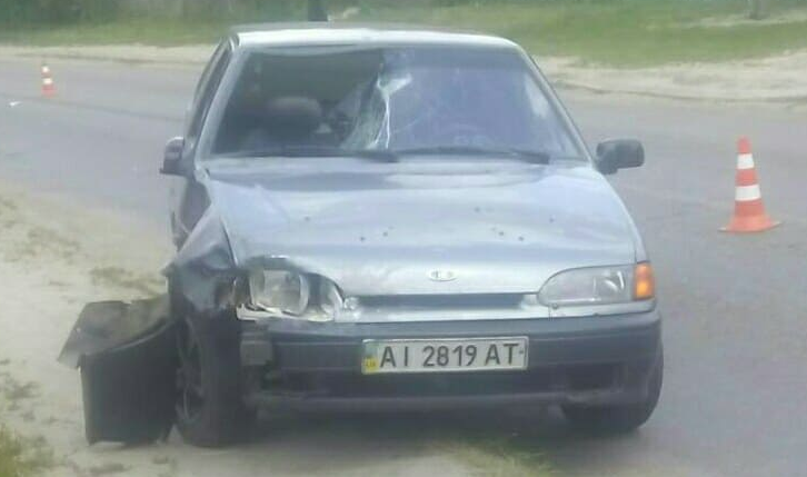 Автомобіль ВАЗ, на якому водій збив дівчинку