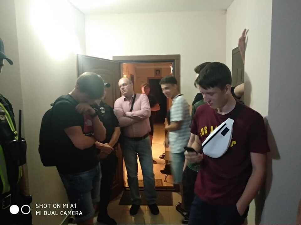 Підлітки влаштували дебош у Луцьку