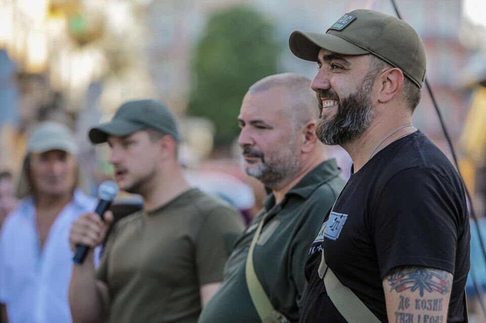 Ребята в армии скрипят зубами, но Украину будут защищать до последнего патрона – ветеран АТО
