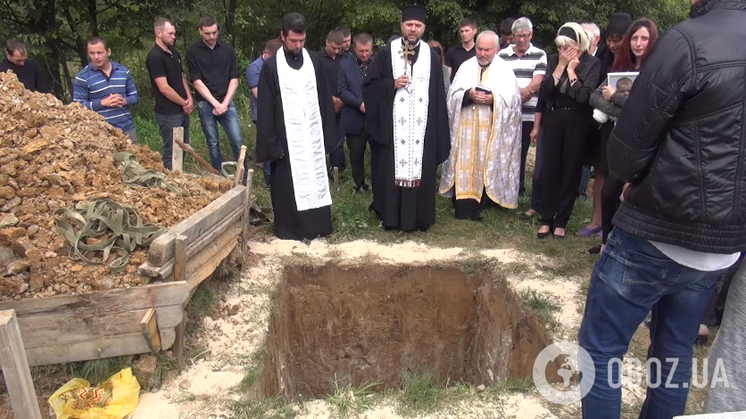На Прикарпатті поховали 3-річного Кирила і 5-річного Артема