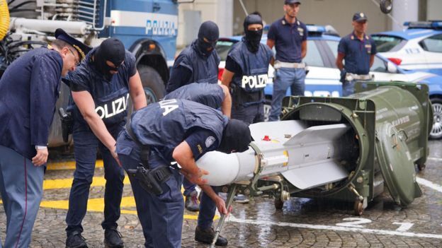 В Италии поймали воевавших на Донбассе наемников с ракетой "воздух-воздух"