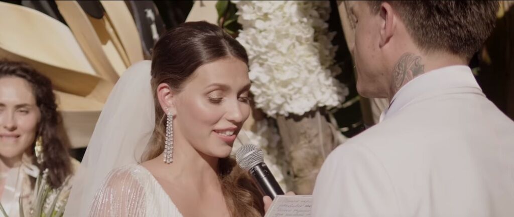 Оголені Тодоренко і Топалов показали відео зі свого весілля