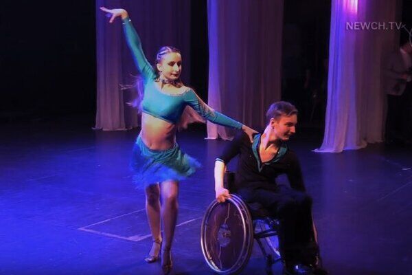 Танец на инвалидной коляске
