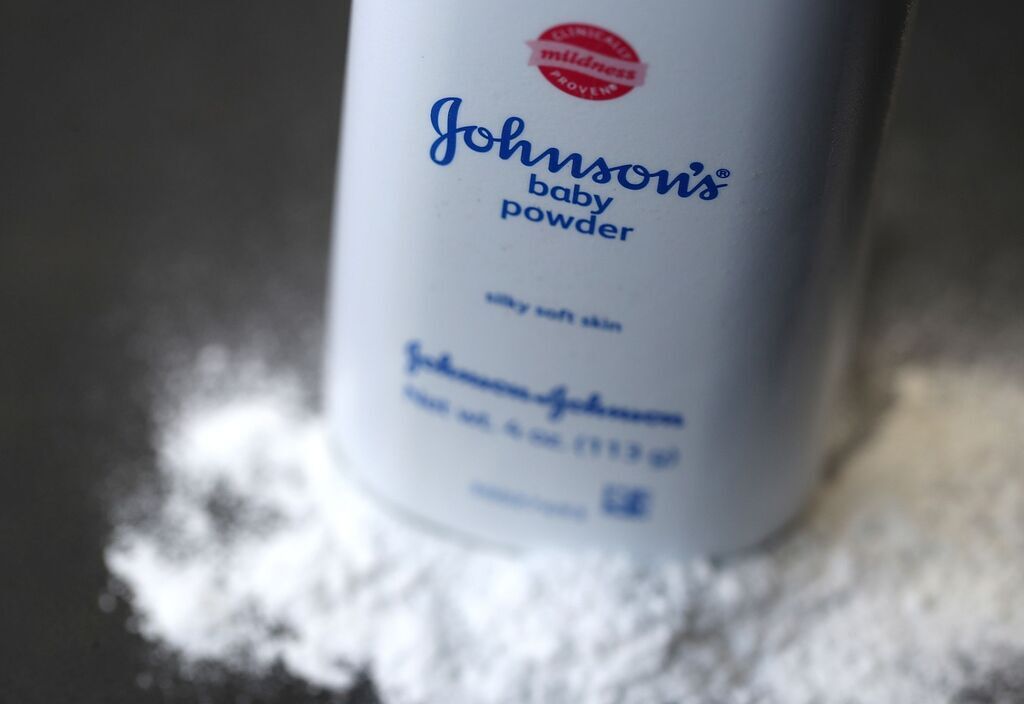 Присыпка от Johnson & Johnson