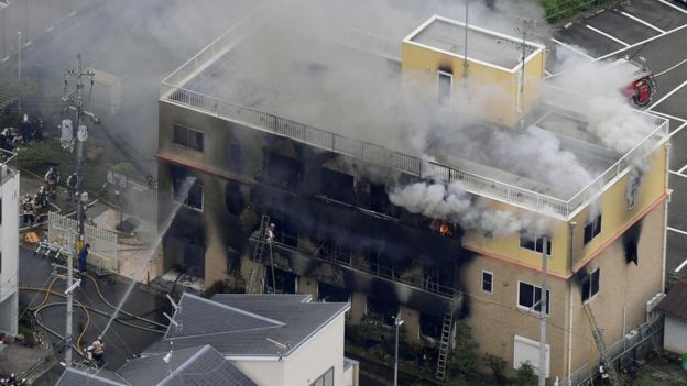 В Японии подожгли знаменитую студию аниме: 33 погибших, десятки раненых. Первые фото и видео