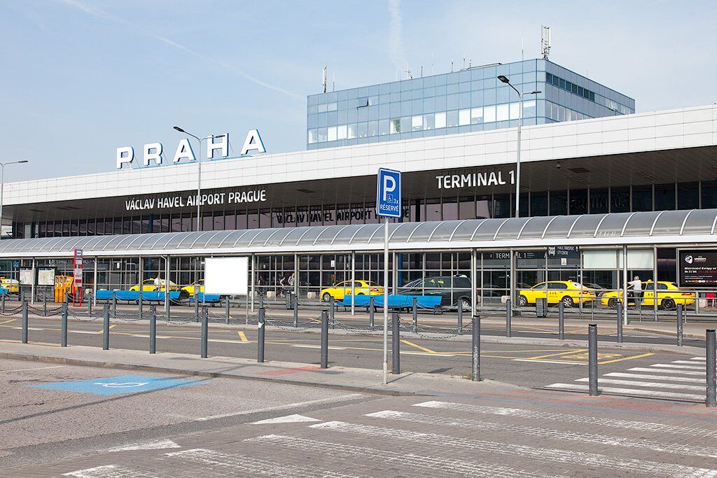 аеропорт Праги