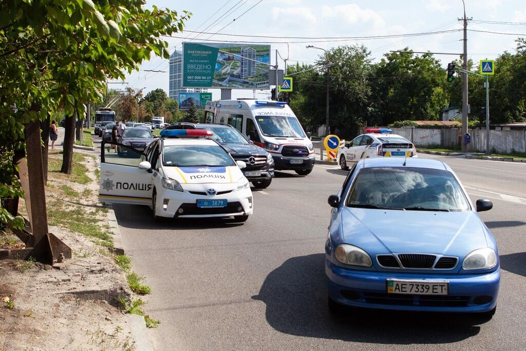 На місці події працює поліція