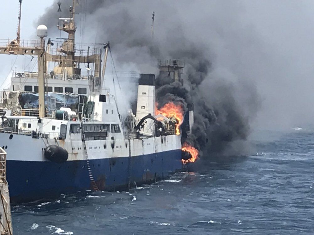Пожар на украинском корабле