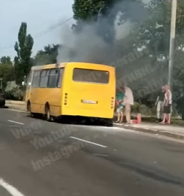 В Киеве загорелась маршрутка
