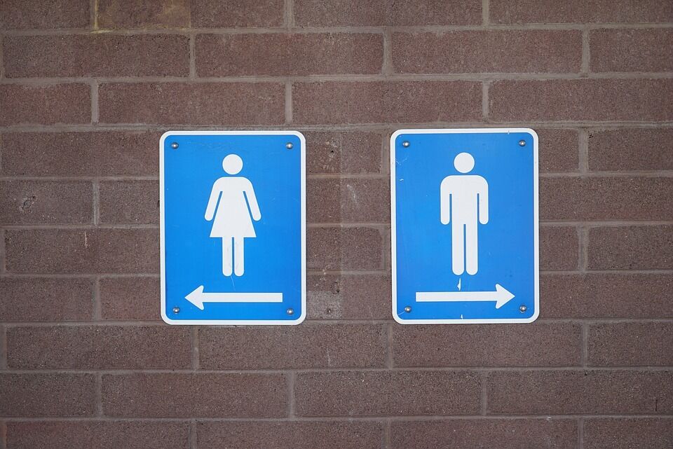 Раскрыта шокирующая правда о мужских туалетах